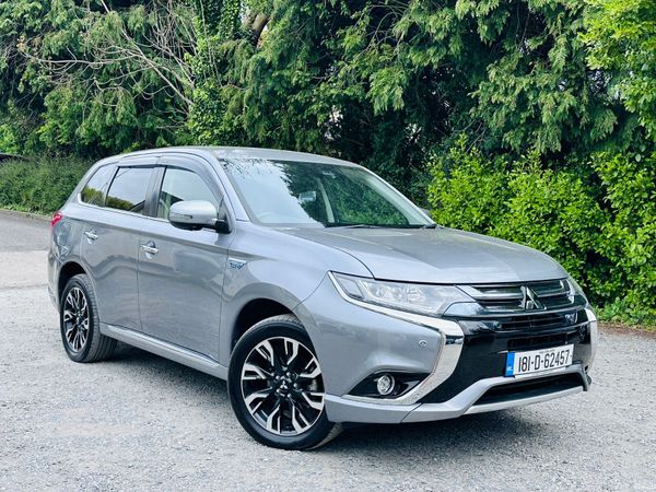 Mitsubishi Outlander SUV, Petrol Hybrid, 2018, Grey