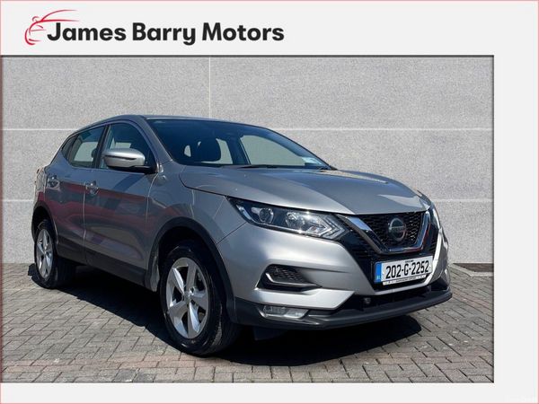 Nissan Qashqai Hatchback, Diesel, 2020, Silver