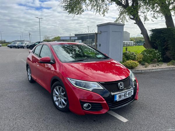 Honda Civic Hatchback, Diesel, 2016, Red