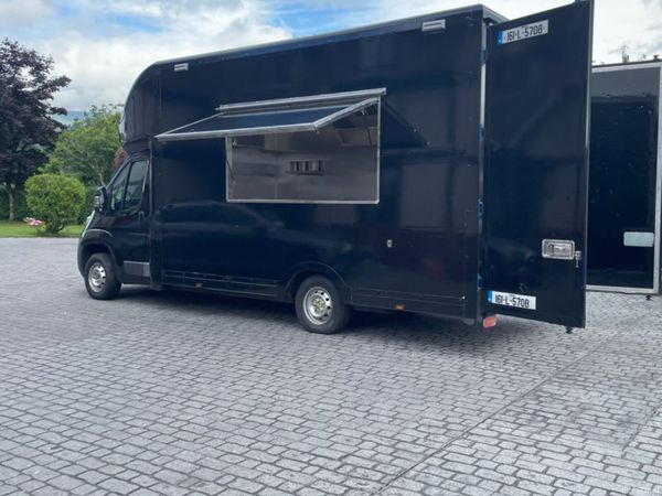 Peugeot Boxer Box Van, Diesel, 2016, Blue