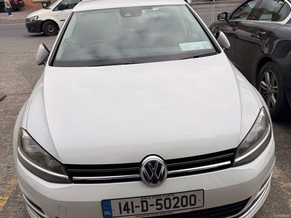 Volkswagen Golf Hatchback, Petrol, 2014, White