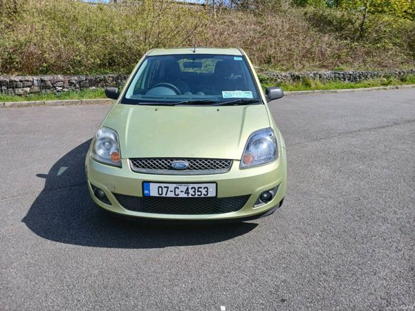 Ford Fiesta Hatchback, Petrol, 2007, Green