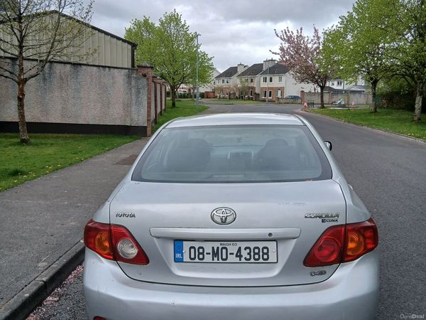 Toyota Corolla Saloon, Diesel, 2008, Silver