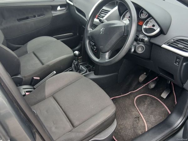 Peugeot 207 Hatchback, Petrol, 2010, Grey