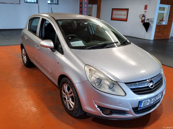 Opel Corsa Hatchback, Petrol, 2007, Silver