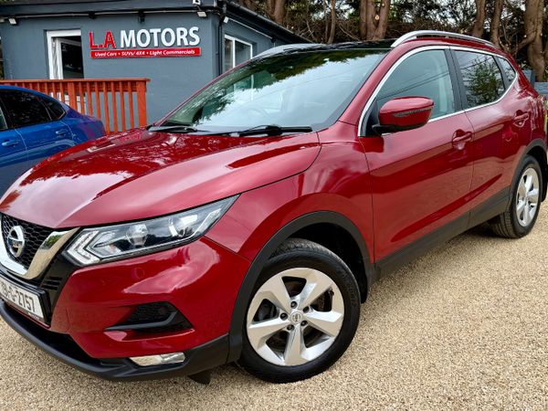 Nissan Qashqai MPV, Diesel, 2019, Red