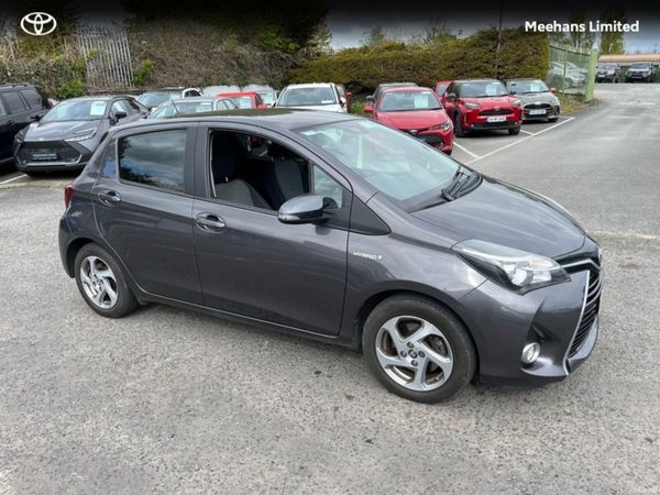 Toyota Yaris Hatchback, Petrol Hybrid, 2016, Grey