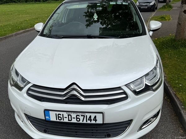 Citroen C4 Hatchback, Petrol, 2016, White