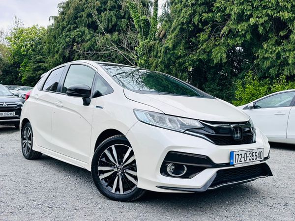 Honda Fit Hatchback, Petrol Hybrid, 2017, White