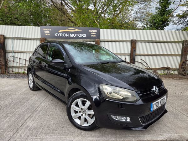 Volkswagen Polo Hatchback, Petrol, 2013, Black
