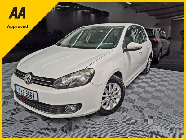 Volkswagen Golf Hatchback, Petrol, 2011, White