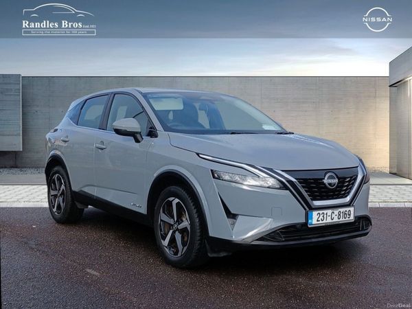 Nissan Qashqai MPV, Petrol, 2023, Grey