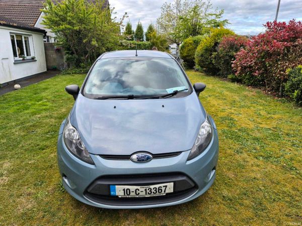 Ford Fiesta Hatchback, Diesel, 2010, Blue