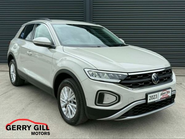 Volkswagen T-Roc Hatchback, Diesel, 2023, Grey