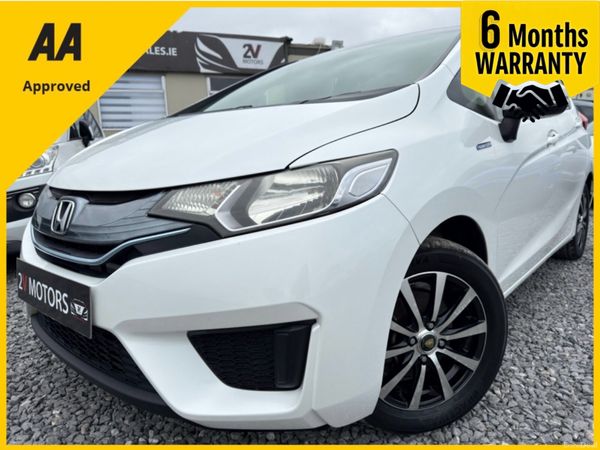 Honda Fit Hatchback, Petrol Hybrid, 2015, White