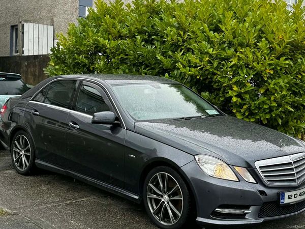 Mercedes-Benz E-Class Saloon, Diesel, 2012, Grey