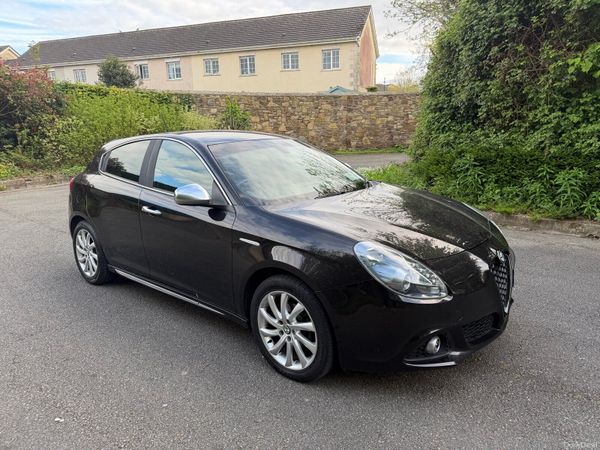 Alfa Romeo Giulietta Hatchback, Diesel, 2015, Black