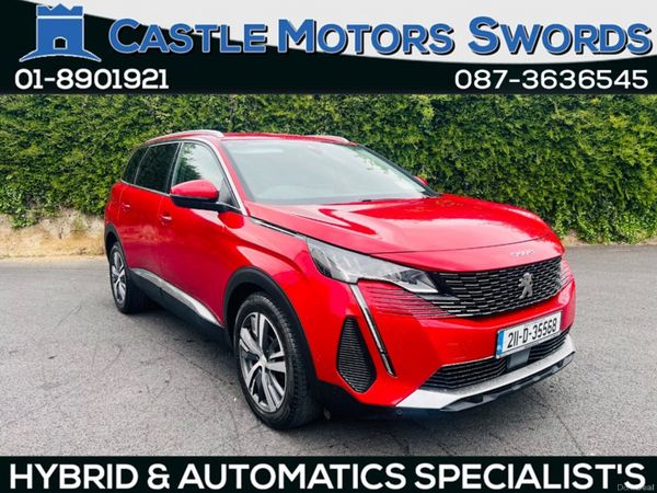 Peugeot 5008 MPV, Petrol, 2021, Red