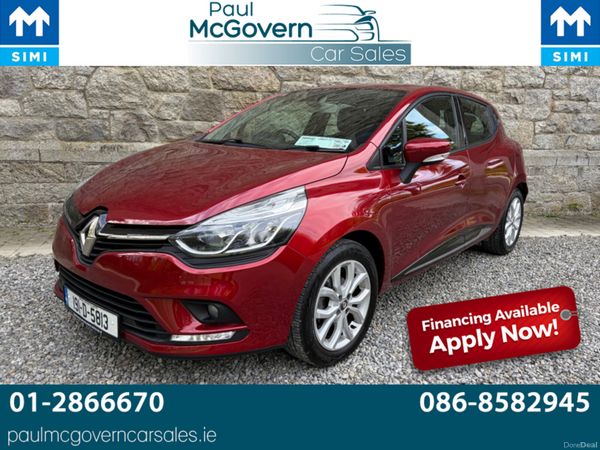Renault Clio Hatchback, Petrol, 2019, Red