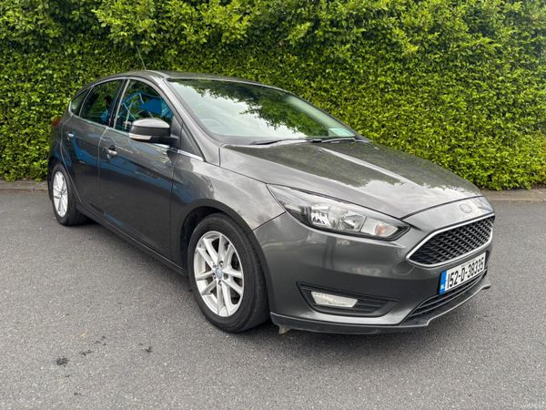 Ford Focus Hatchback, Petrol, 2015, Grey