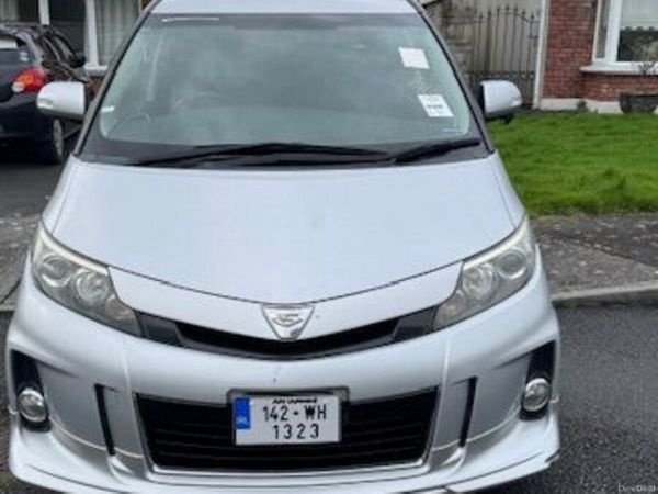 Toyota Estima MPV, Petrol, 2014, Silver