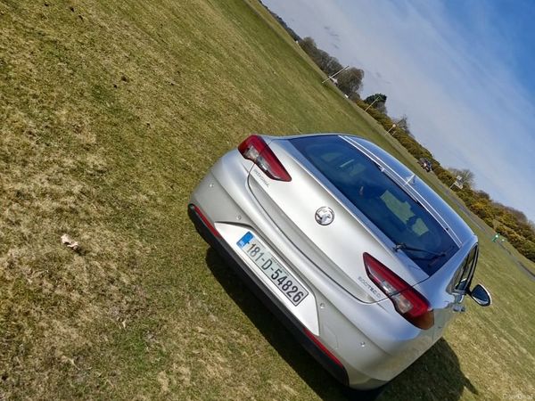 Vauxhall Insignia Hatchback, Diesel, 2018, Silver