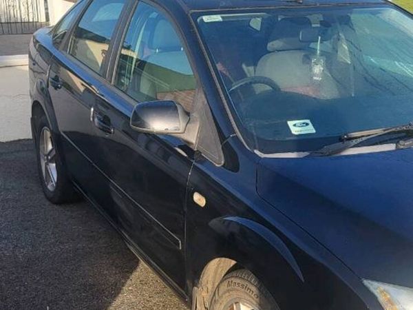 Ford Focus Saloon, Petrol, 2008, Black
