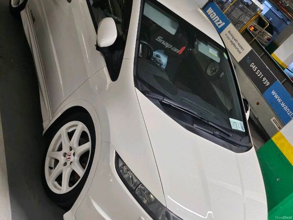 Honda Civic Hatchback, Petrol, 2009, White