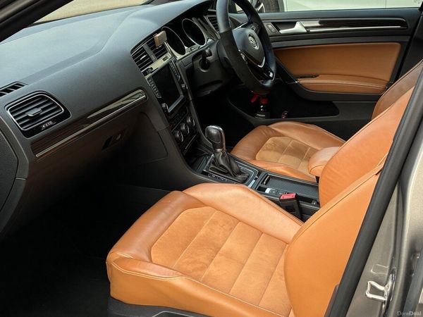 Volkswagen Golf Hatchback, Petrol, 2014, Grey