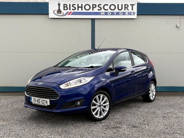 Ford Fiesta Hatchback, Petrol, 2017, Blue