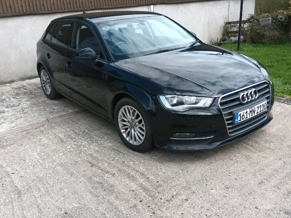 BMW 5-Series Saloon, Diesel, 2016, Blue