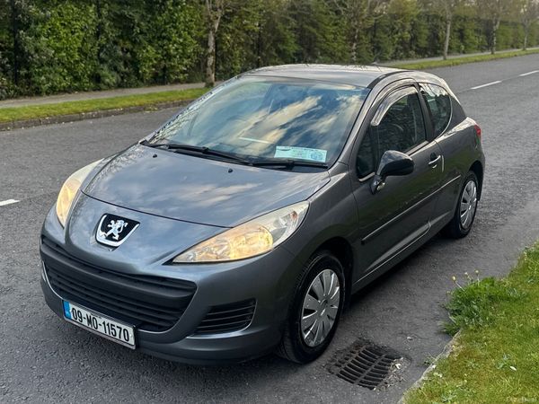 Peugeot 207 Hatchback, Diesel, 2009, Grey