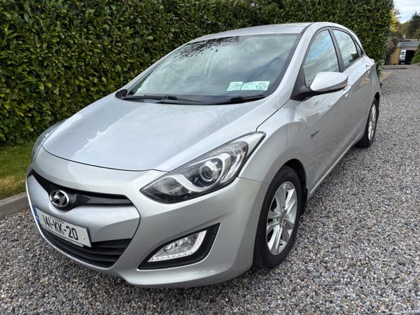Hyundai i30 Hatchback, Diesel, 2014, Silver