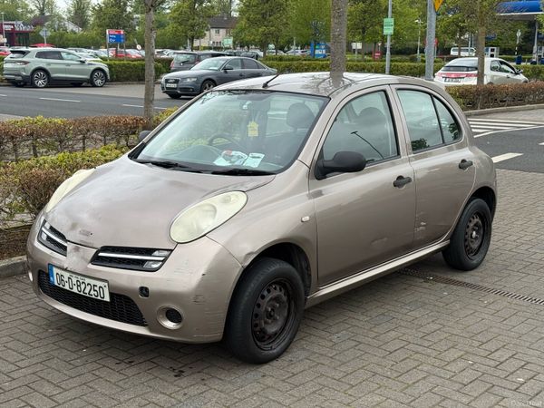 Nissan Micra Hatchback, Petrol, 2006, Gold