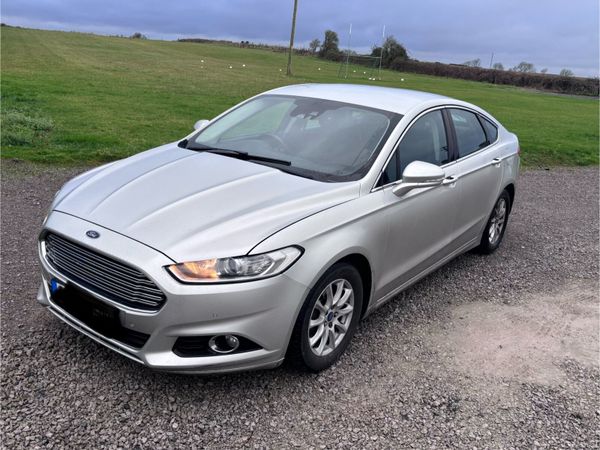 Ford Mondeo Hatchback, Diesel, 2015, Silver