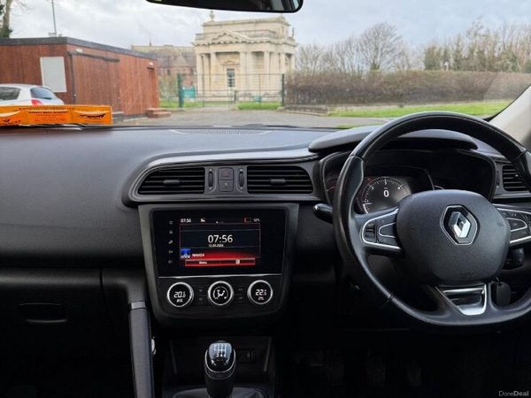 Renault Kadjar SUV, Diesel, 2019, Grey