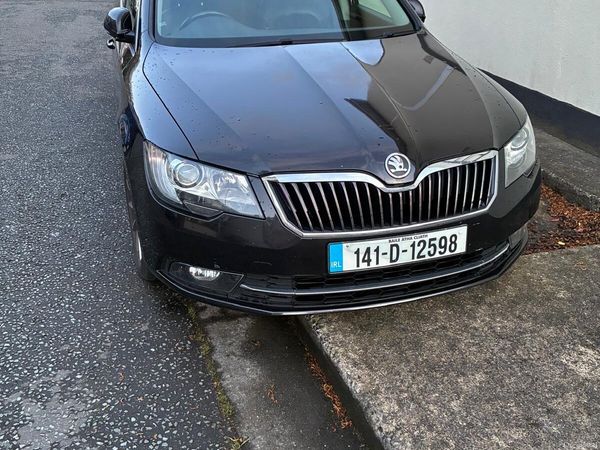 Skoda Superb Saloon, Diesel, 2014, Black