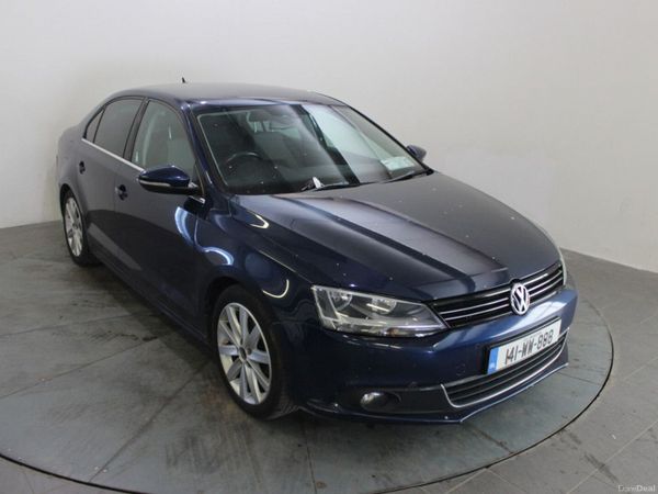 Volkswagen Jetta Saloon, Diesel, 2014, Blue
