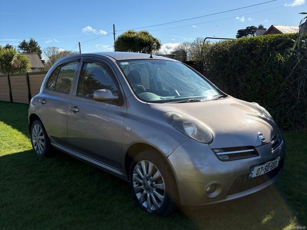 Nissan Micra Hatchback, Petrol, 2007, Gold