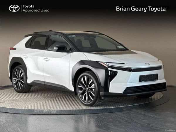 Toyota bZ4X SUV, Electric, 2026, 