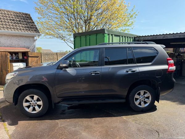 Toyota Land Cruiser SUV, Diesel, 2015, Silver