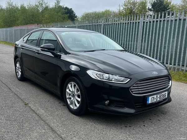 Ford Mondeo Hatchback, Diesel, 2017, Black