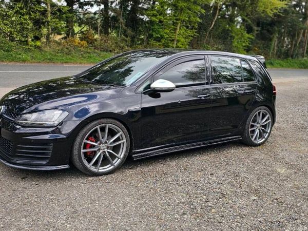 Volkswagen Golf Estate, Diesel, 2016, Black