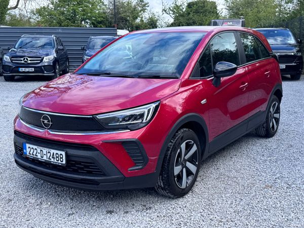 Opel Crossland SUV, Diesel, 2022, Red