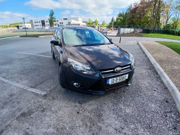 Ford Focus Hatchback, Diesel, 2012, Grey