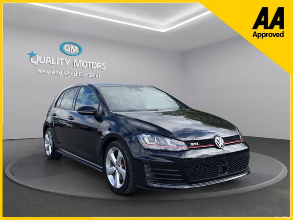 Volkswagen Golf Hatchback, Petrol, 2015, Black