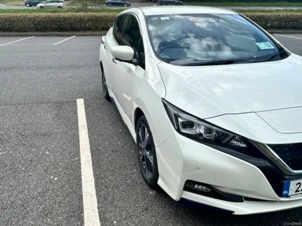 Nissan Leaf Hatchback, Electric, 2022, White