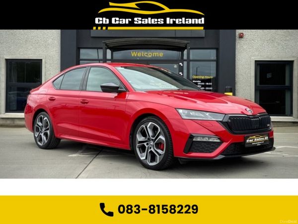Skoda Octavia Hatchback, Diesel, 2022, Red
