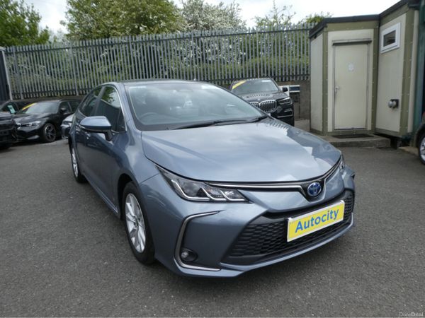 Toyota Corolla Saloon, Petrol Hybrid, 2023, Grey