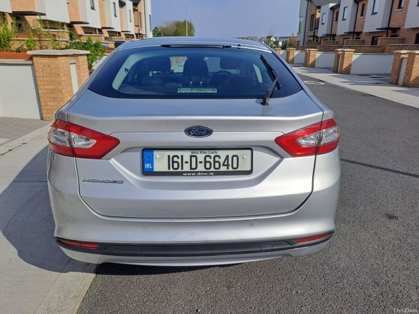 Ford Mondeo Hatchback, Diesel, 2016, Silver